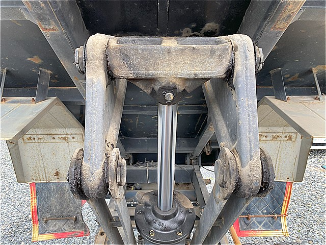 平成10年式☆三菱キャンター ダンプ4段ラジコンフックイン|中古トラックの販売・買取・査定のアイナビ