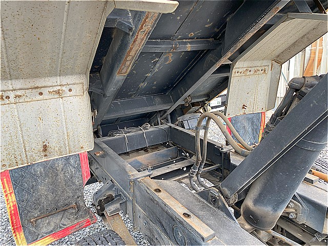 平成10年式☆三菱キャンター ダンプ4段ラジコンフックイン|中古トラックの販売・買取・査定のアイナビ