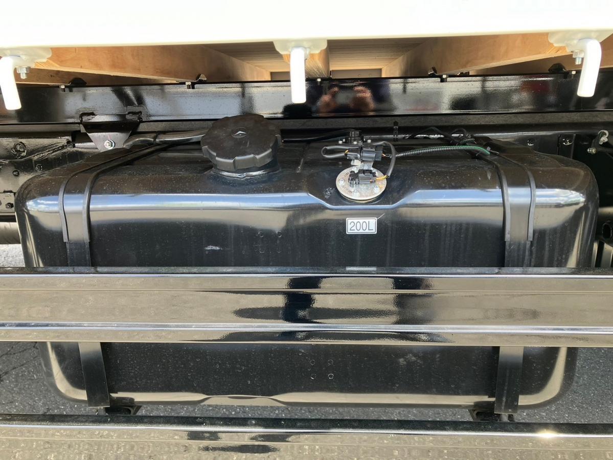 ☆未使用車 増トン クレーン ユニック ワイド 6.7mカット|中古トラックの販売・買取・査定のアイナビ