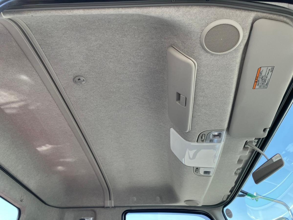 ☆未使用車 増トン クレーン ユニック 標準幅 6.7mカット|中古トラックの販売・買取・査定のアイナビ