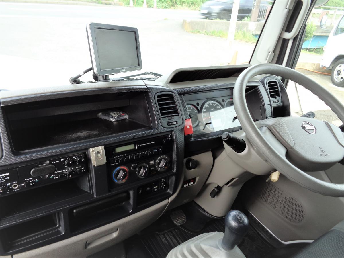 アトラス1.3tパネルバン 走行5万km台 ディーゼルターボ|中古トラックの販売・買取・査定のアイナビ