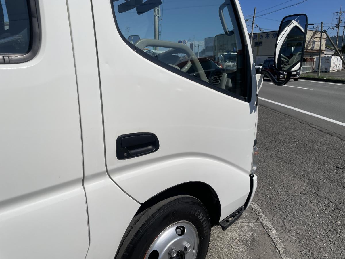 H17トヨエース Wキャブ アーム式パワーゲート ウインチ付|中古トラックの販売・買取・査定のアイナビ