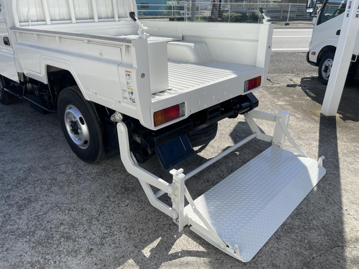 H17トヨエース Wキャブ アーム式パワーゲート ウインチ付|中古トラックの販売・買取・査定のアイナビ