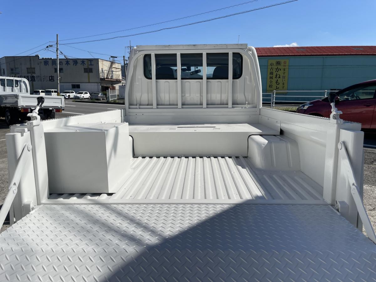 H17トヨエース Wキャブ アーム式パワーゲート ウインチ付|中古トラックの販売・買取・査定のアイナビ