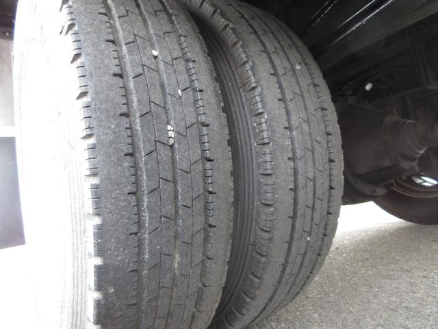 トヨタ バン車|中古トラックの販売・買取・査定のアイナビ