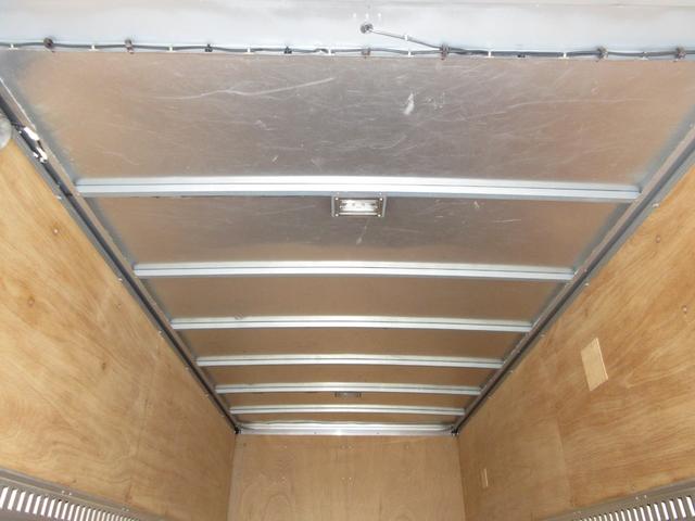 トヨタ バン車|中古トラックの販売・買取・査定のアイナビ