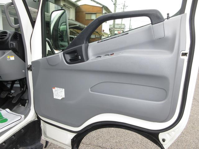 トヨタ バン車|中古トラックの販売・買取・査定のアイナビ