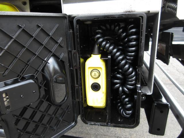 トヨタ バン車|中古トラックの販売・買取・査定のアイナビ