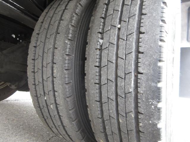 トヨタ バン車|中古トラックの販売・買取・査定のアイナビ