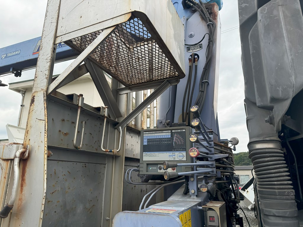 平成19年式☆ギガ2デフタダノZR503 3段ラジコンフックイン|中古トラックの販売・買取・査定のアイナビ