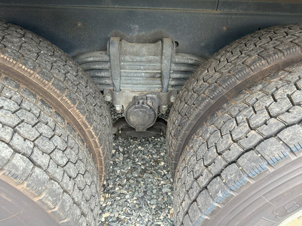 平成19年式☆ギガ2デフタダノZR503 3段ラジコンフックイン|中古トラックの販売・買取・査定のアイナビ