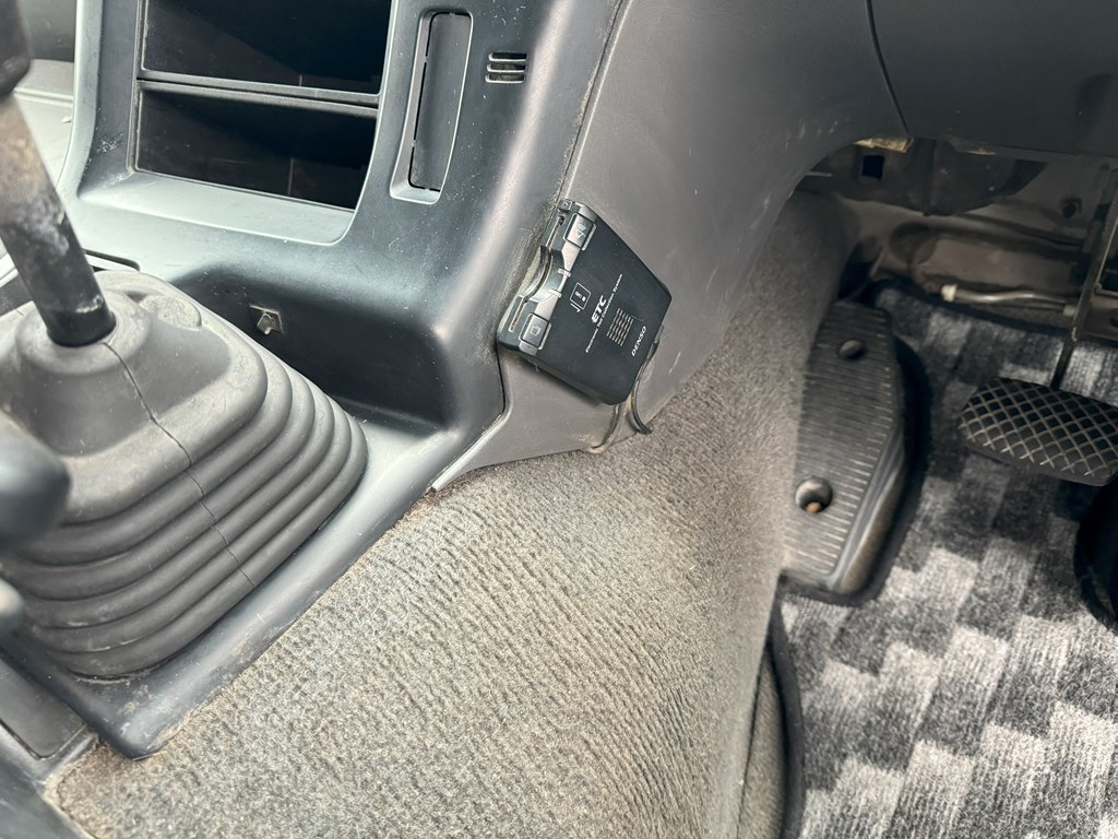 平成19年式☆ギガ2デフタダノZR503 3段ラジコンフックイン|中古トラックの販売・買取・査定のアイナビ