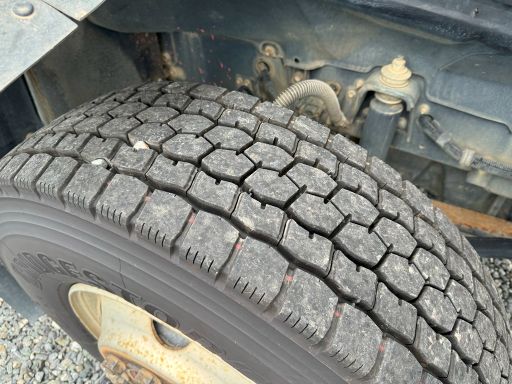 平成19年式☆ギガ2デフタダノZR503 3段ラジコンフックイン|中古トラックの販売・買取・査定のアイナビ