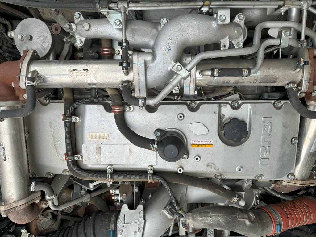 平成19年式☆ギガ2デフタダノZR503 3段ラジコンフックイン|中古トラックの販売・買取・査定のアイナビ