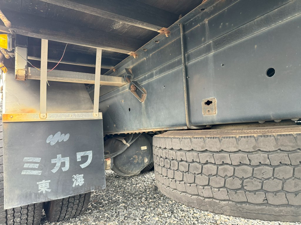 平成19年式☆ギガ2デフタダノZR503 3段ラジコンフックイン|中古トラックの販売・買取・査定のアイナビ