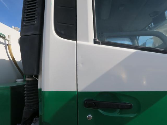 UDトラックス 乗用車 コンドル|中古トラックの販売・買取・査定のアイナビ