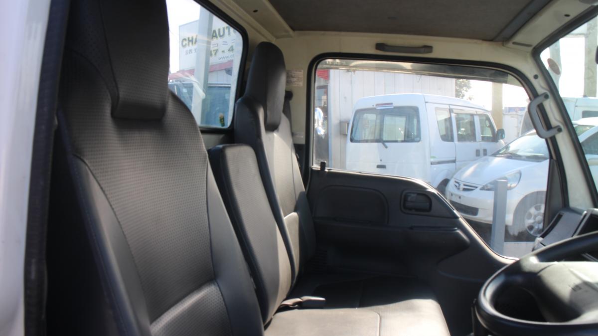 H24 エルフ 2トン 平ボディー ETC マニュアル|中古トラックの販売・買取・査定のアイナビ