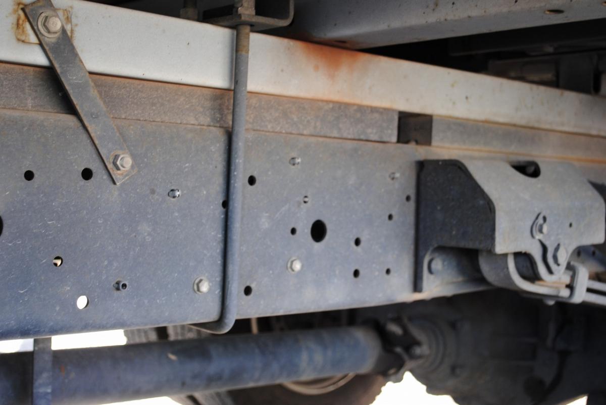 H30デュトロ ワイド超ロング PG付平ボディ 2t|中古トラックの販売・買取・査定のアイナビ