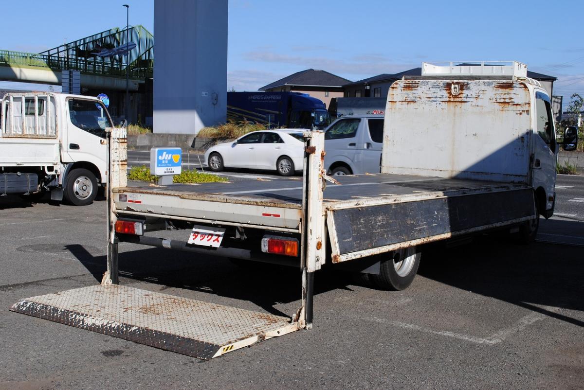 H30デュトロ ワイド超ロング PG付平ボディ 2t|中古トラックの販売・買取・査定のアイナビ