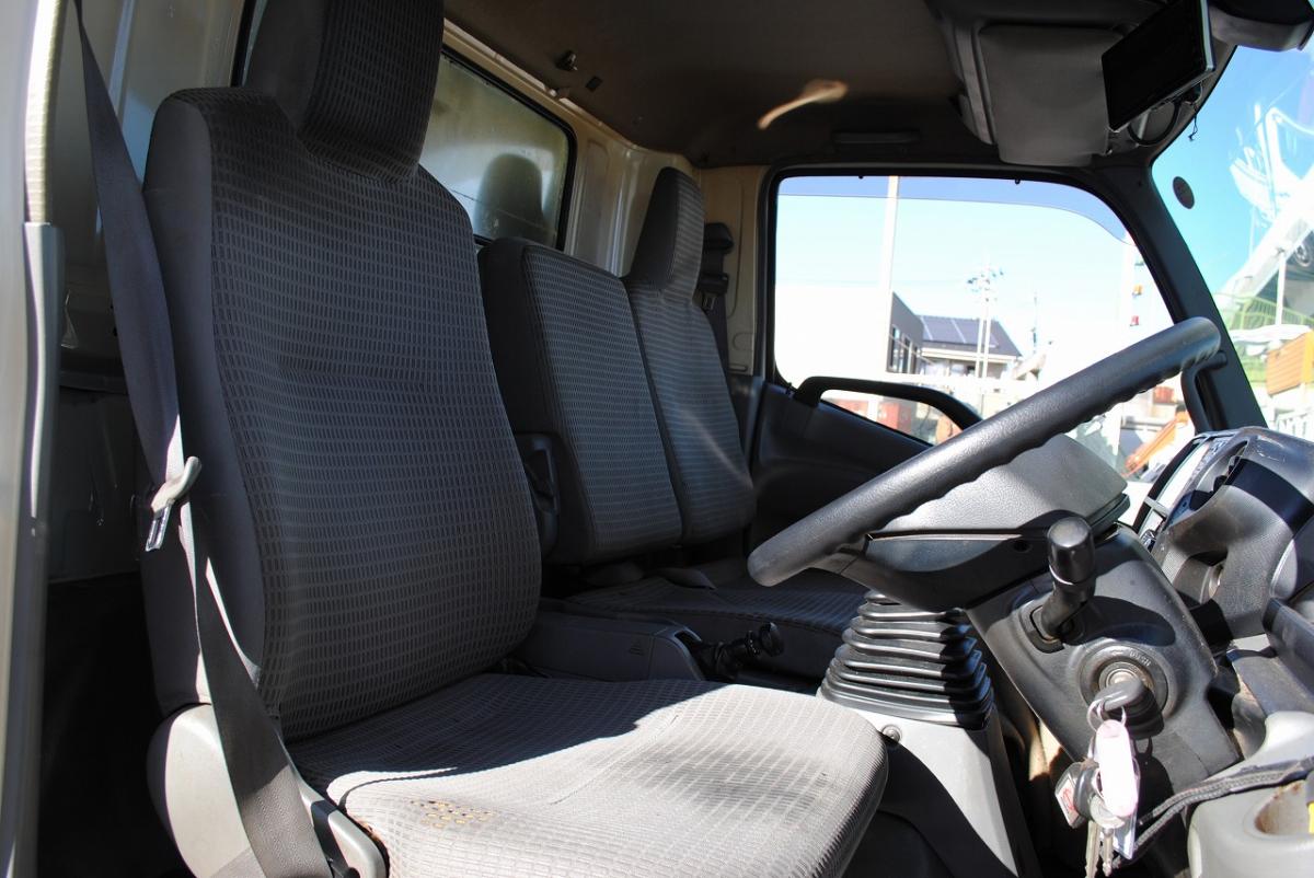 H30デュトロ ワイド超ロング PG付平ボディ 2t|中古トラックの販売・買取・査定のアイナビ