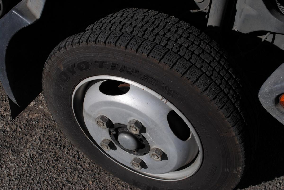 H30デュトロ ワイド超ロング PG付平ボディ 2t|中古トラックの販売・買取・査定のアイナビ