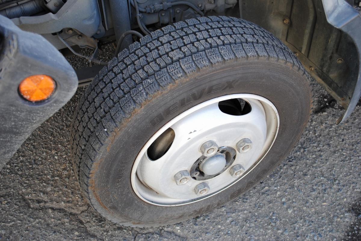 H30デュトロ ワイド超ロング PG付平ボディ 2t|中古トラックの販売・買取・査定のアイナビ