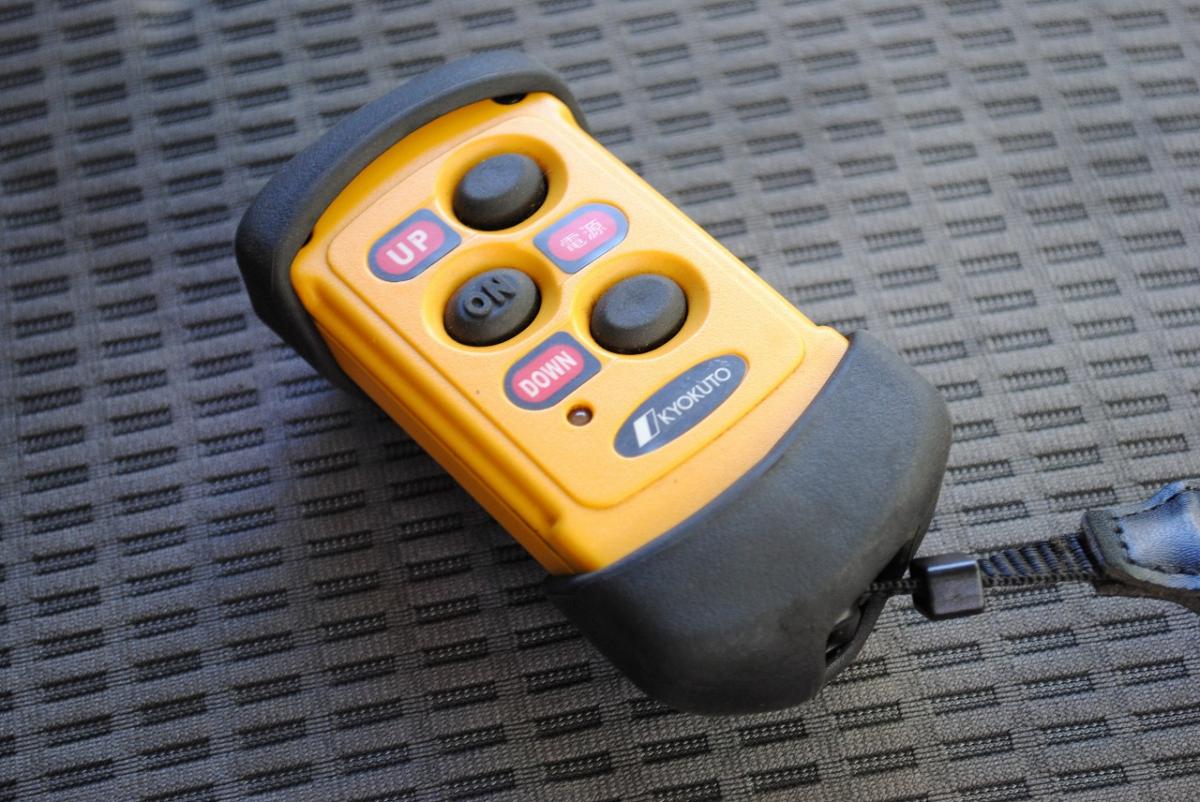 H30デュトロ ワイド超ロング PG付平ボディ 2t|中古トラックの販売・買取・査定のアイナビ