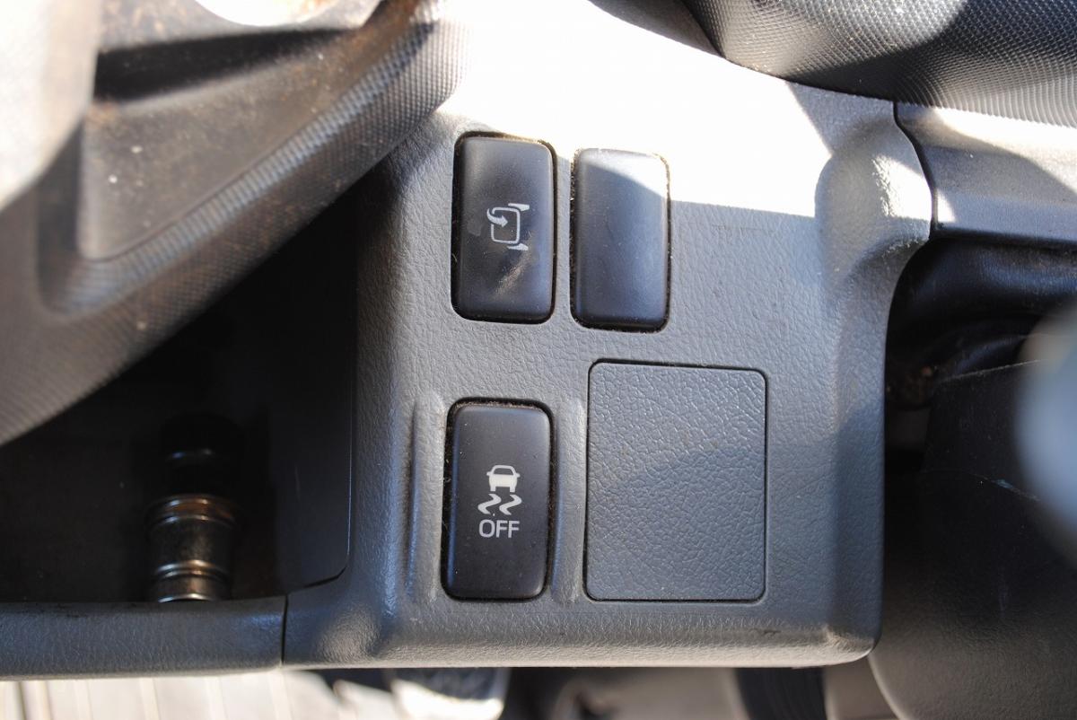 H30デュトロ ワイド超ロング PG付平ボディ 2t|中古トラックの販売・買取・査定のアイナビ