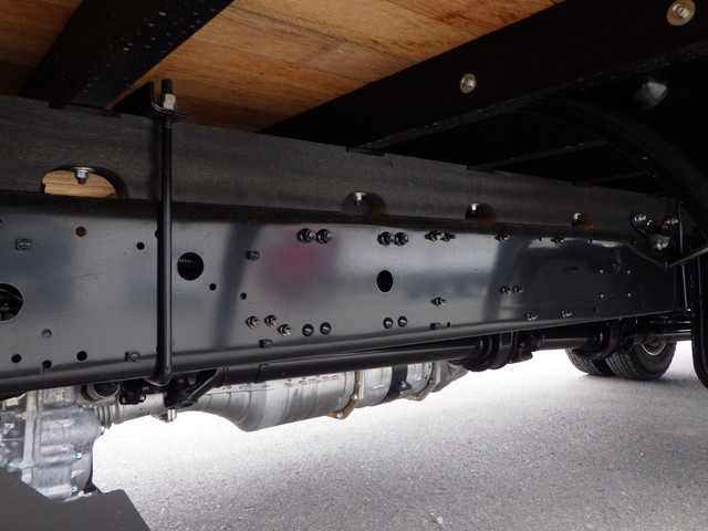 三菱2KG-FK62F平ボディ4tワイド|中古トラックの販売・買取・査定のアイナビ