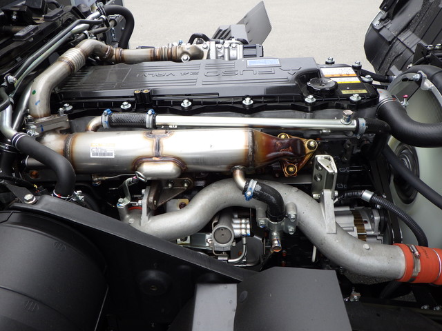 三菱2KG-FK62F平ボディ4tワイド|中古トラックの販売・買取・査定のアイナビ