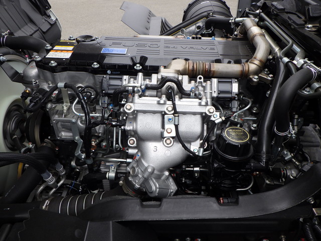 三菱2KG-FK62F平ボディ4tワイド|中古トラックの販売・買取・査定のアイナビ