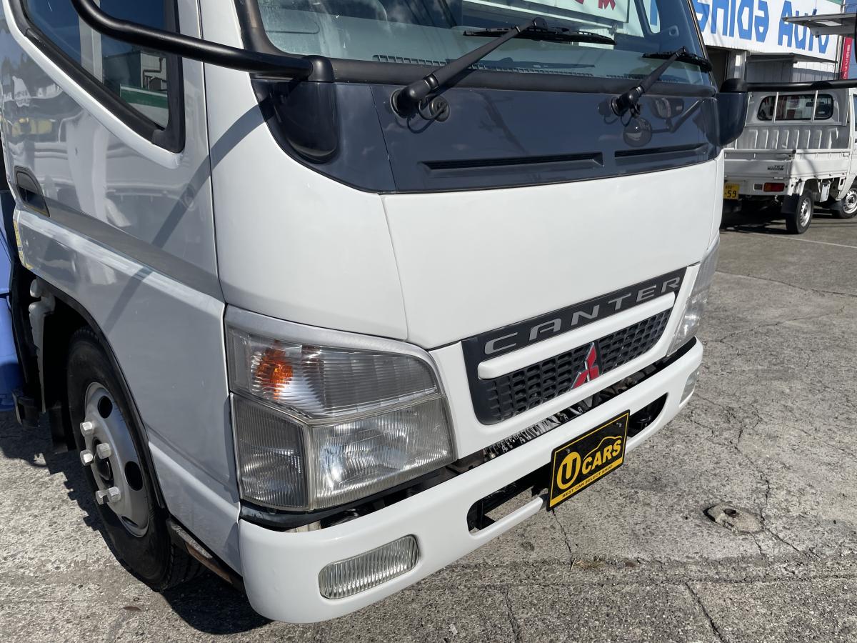 H18キャンター2t平ボディ 3段クレーンラジコン付|中古トラックの販売・買取・査定のアイナビ