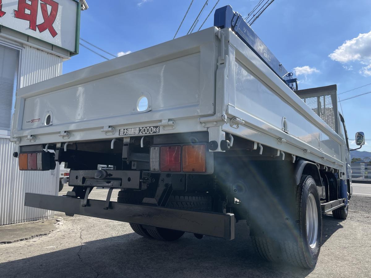 H18キャンター2t平ボディ 3段クレーンラジコン付|中古トラックの販売・買取・査定のアイナビ