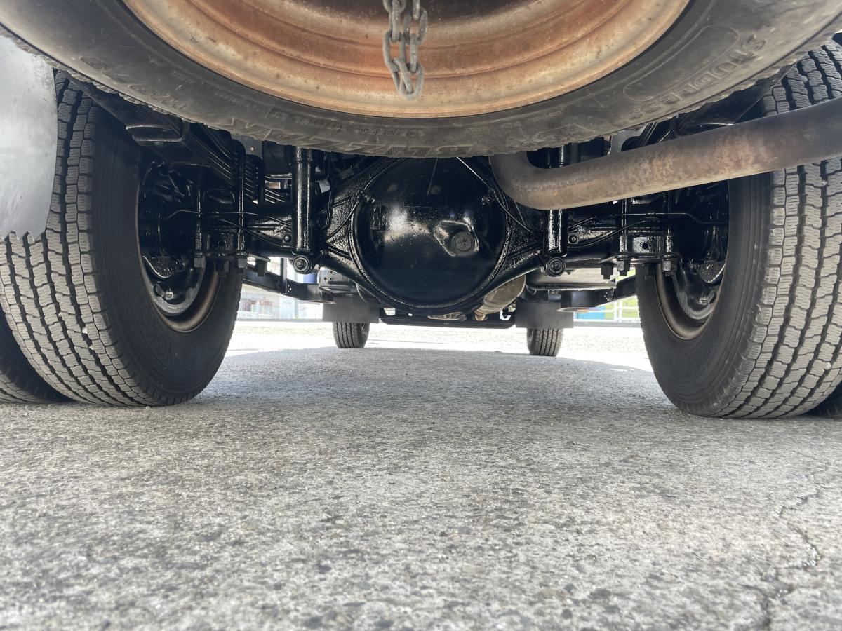 H18キャンター2t平ボディ 3段クレーンラジコン付|中古トラックの販売・買取・査定のアイナビ