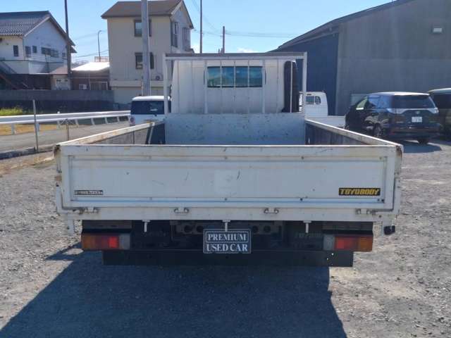 日野自動車デュトロ 2tヒラボディ ワイドロング 全低床|中古トラックの販売・買取・査定のアイナビ