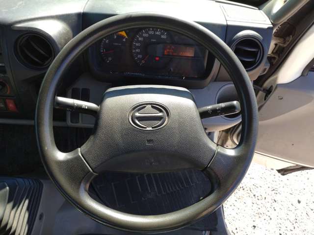 日野自動車デュトロ 2tヒラボディ ワイドロング 全低床|中古トラックの販売・買取・査定のアイナビ