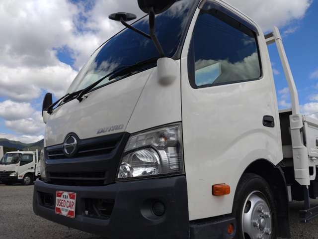 日野自動車 デュトロ　2トン平ボディ　ワイドロング　積載2000kg|中古トラックの販売・買取・査定のアイナビ