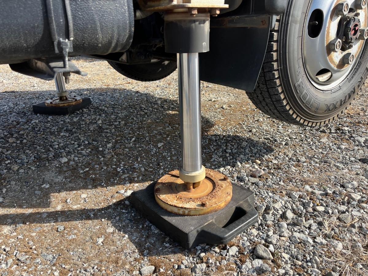 高所作業車4WDタダノ9.9m電工仕様FRPバケット200kg|中古トラックの販売・買取・査定のアイナビ