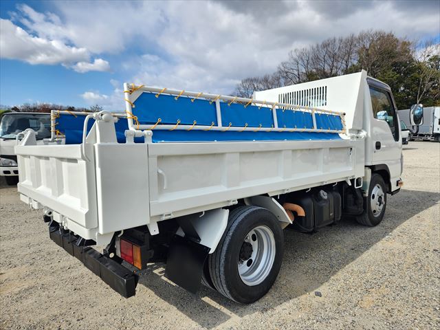 H26年 いすゞ エルフ3t低床ダンプ|中古トラックの販売・買取・査定のアイナビ