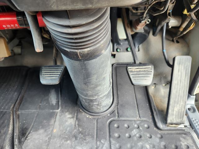 H26年 いすゞ エルフ3t低床ダンプ|中古トラックの販売・買取・査定のアイナビ