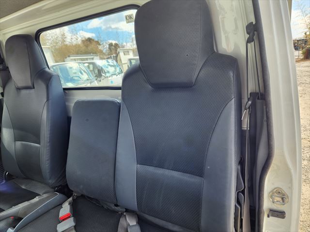 H26年 いすゞ エルフ3t低床ダンプ|中古トラックの販売・買取・査定のアイナビ