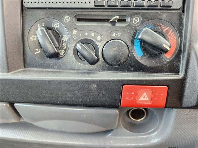 H26年 いすゞ エルフ3t低床ダンプ|中古トラックの販売・買取・査定のアイナビ