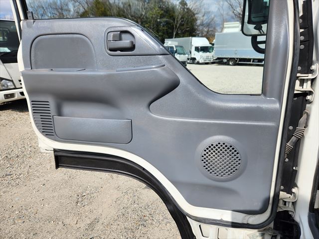 H26年 いすゞ エルフ3t低床ダンプ|中古トラックの販売・買取・査定のアイナビ