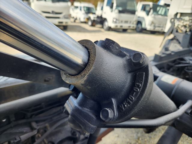 H26年 いすゞ エルフ3t低床ダンプ|中古トラックの販売・買取・査定のアイナビ