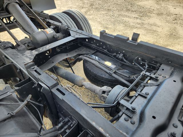 H26年 いすゞ エルフ3t低床ダンプ|中古トラックの販売・買取・査定のアイナビ