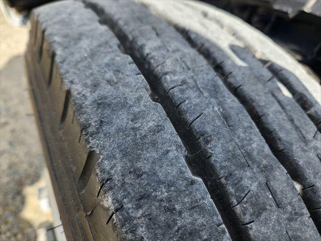 H26年 いすゞ エルフ3t低床ダンプ|中古トラックの販売・買取・査定のアイナビ