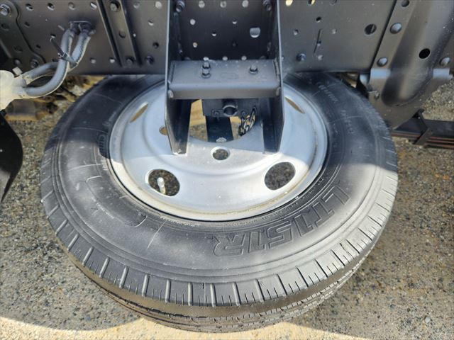 H26年 いすゞ エルフ3t低床ダンプ|中古トラックの販売・買取・査定のアイナビ