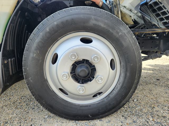 H26年 いすゞ エルフ3t低床ダンプ|中古トラックの販売・買取・査定のアイナビ