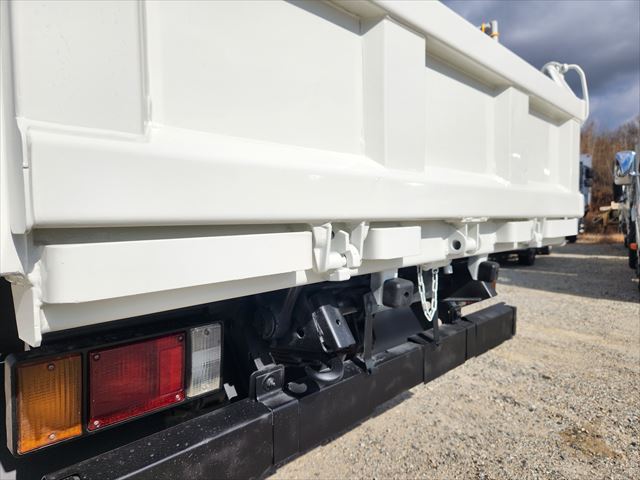 H26年 いすゞ エルフ3t低床ダンプ|中古トラックの販売・買取・査定のアイナビ