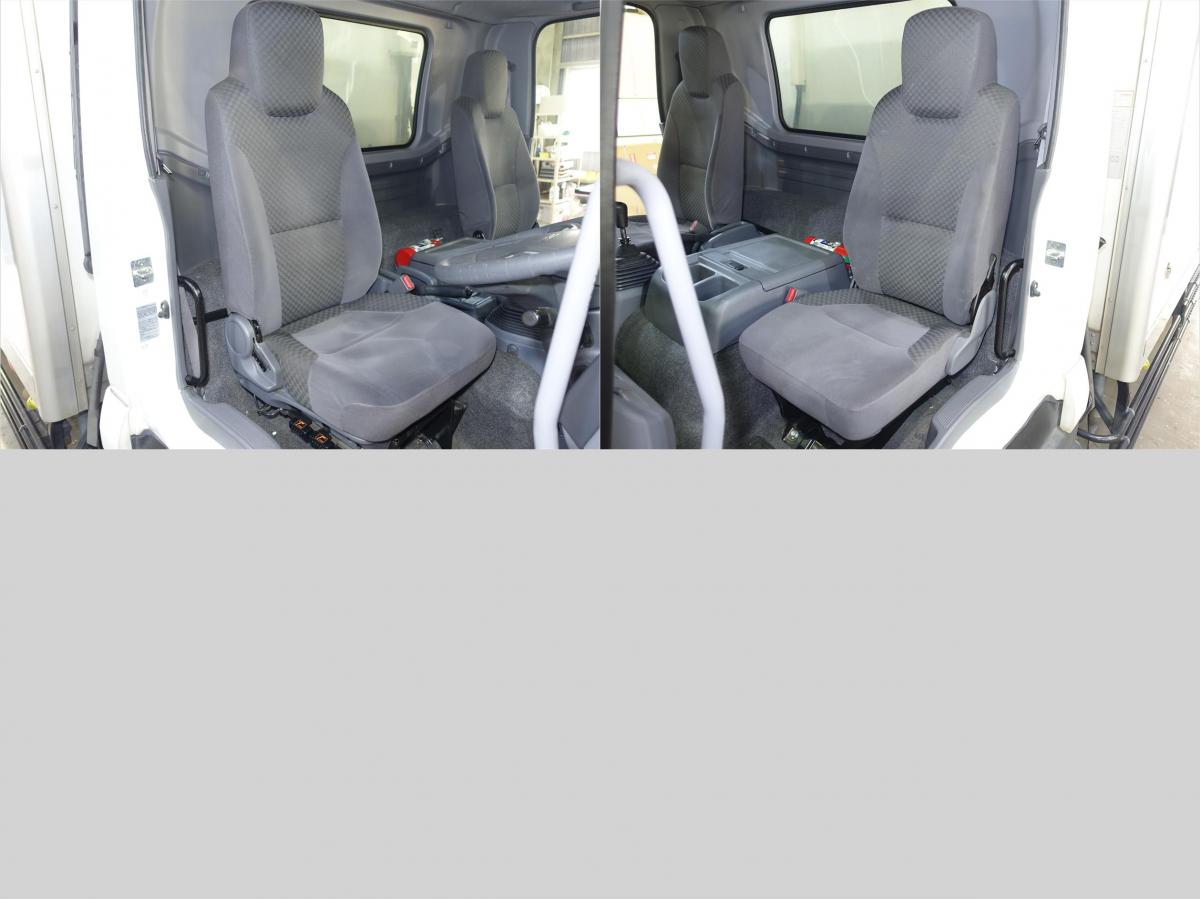 フォワード 増トン -30℃ 低温冷蔵冷凍 跳上パワーゲート1t 標準キャブ|中古トラックの販売・買取・査定のアイナビ